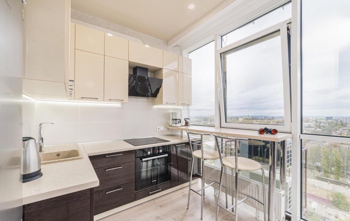 Kadorr Apartment Odessa Ngoại thất bức ảnh